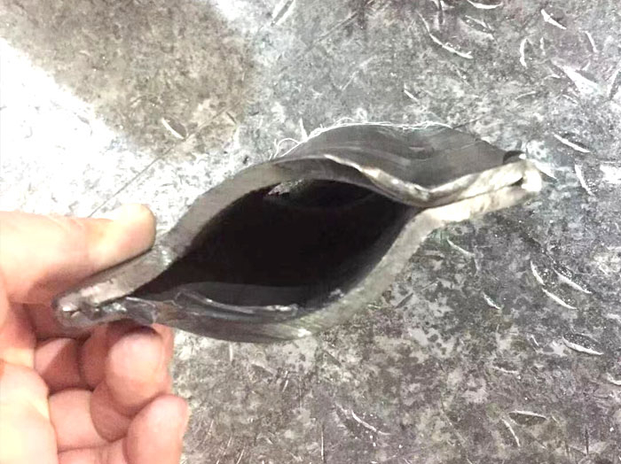 異形管、冷硬管